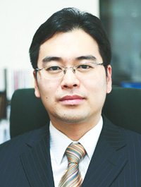 Dr. Lee Hyuk-joon