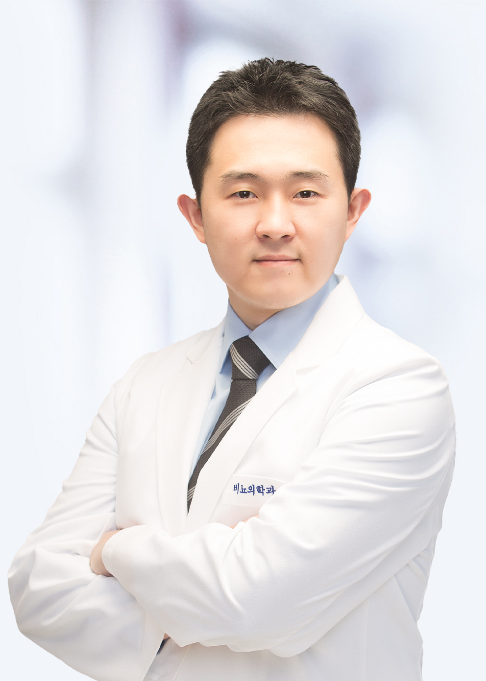 JANG HEE HAN