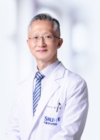 [사진] 서울대병원 피부과 서대헌 교수