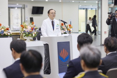 [사진] 국립소방병원 건립 경과보고(곽영호 국립소방병원장)