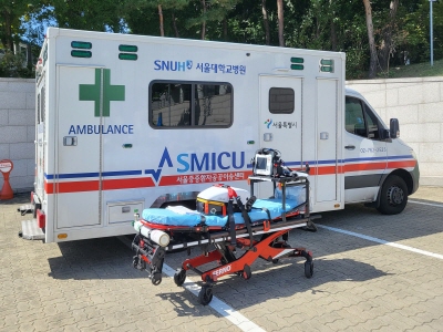 [사진1] 서울중증환자공공이송센터(SMICU) 특수구급차